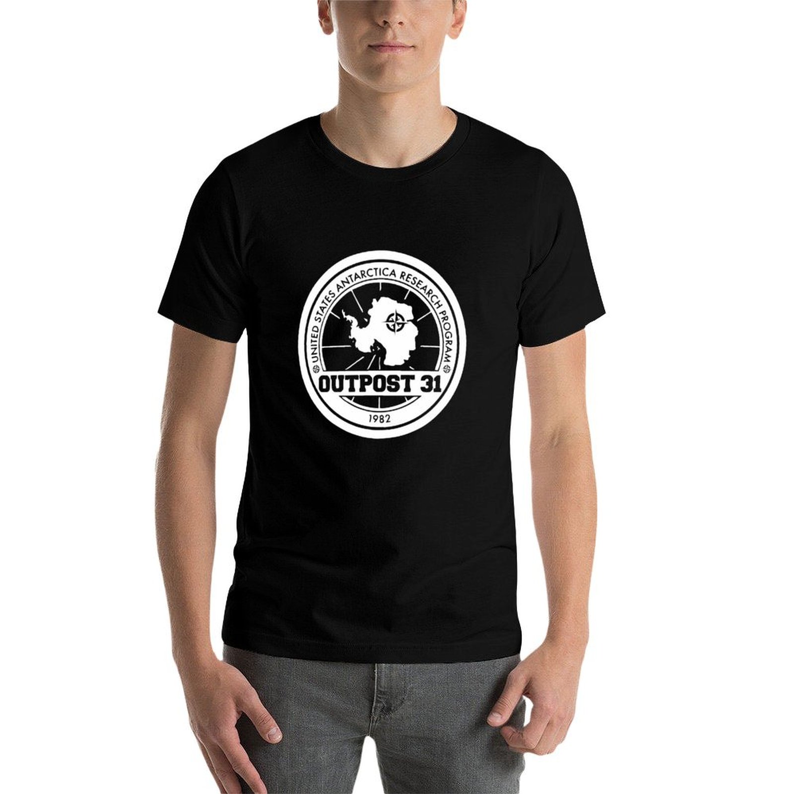 เอาท์พอสต์ 31 โลโก้ เสื้อยืดลา - Anime Merchandise T-Shirts บทวิจารณ์และราคา